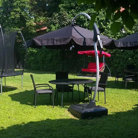 Frank Apartmanhaz * Balatonboglar