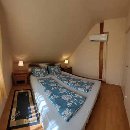 Appartement Frank Apartmanhaz *