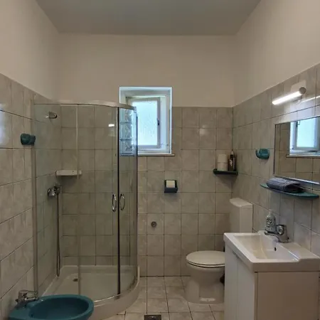 Frank Apartmanhaz Appartement *