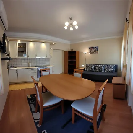 Appartement Frank Apartmanhaz Balatonboglár