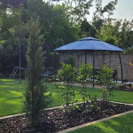 Appartement Frank Apartmanhaz *